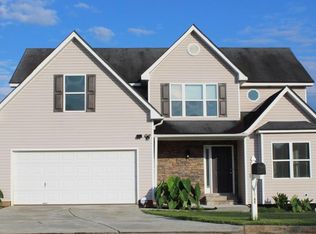 3180 Meadow Point Ct, Snellville, GA 30039