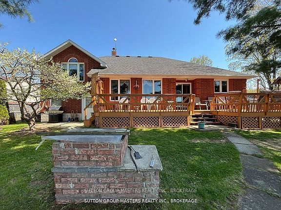 4th image of 4907 Alex McLean Ln N
