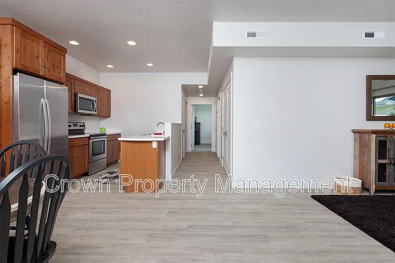 Owl View Landing - 201 Sawyer Lane Kalispell, MT 59901 — Photo 2
