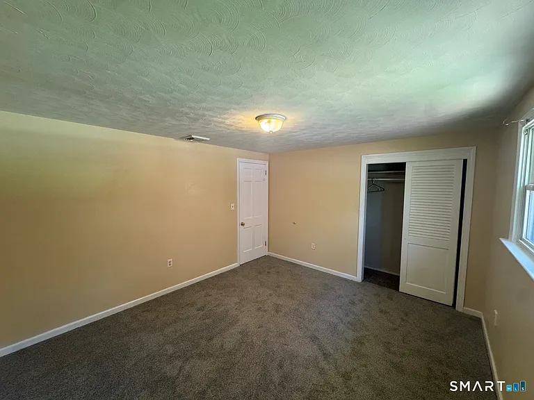 44 Saint James Ave — Photo 22