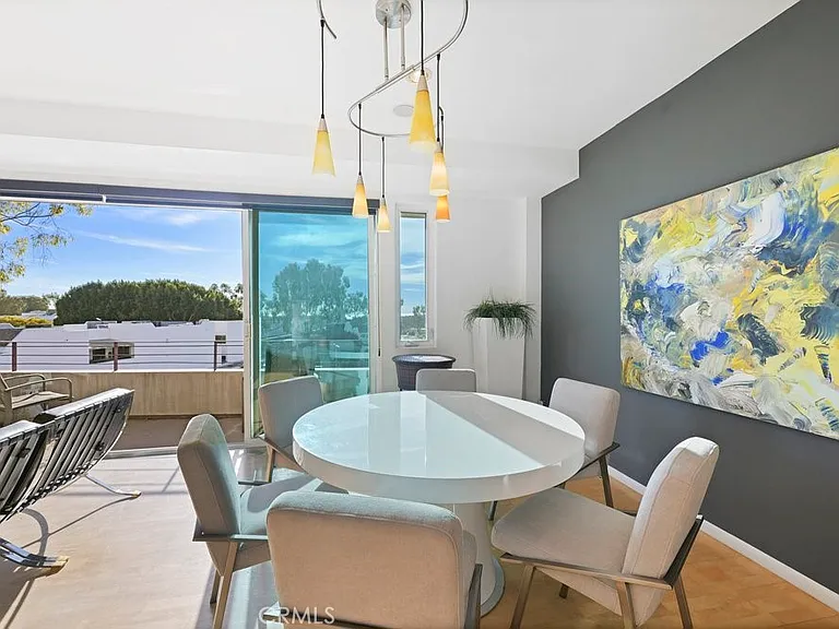 326 Loma Ter — Photo 21