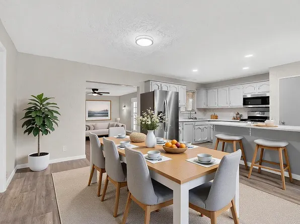 1920 Sanford Ave SW, Albuquerque, NM 87105