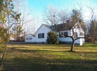 61 Critchett Rd, Candia, NH 03034