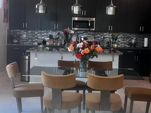 6913 Boulder View St, North Las Vegas, NV 89084