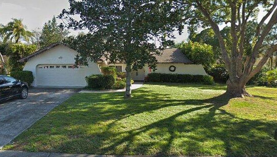 1st image of 214 Dunbridge Dr