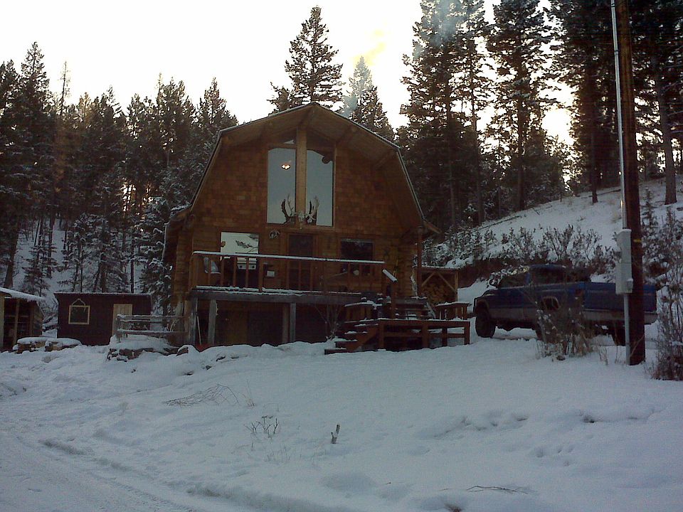 Cabin on 6 ac. 2 lots. 