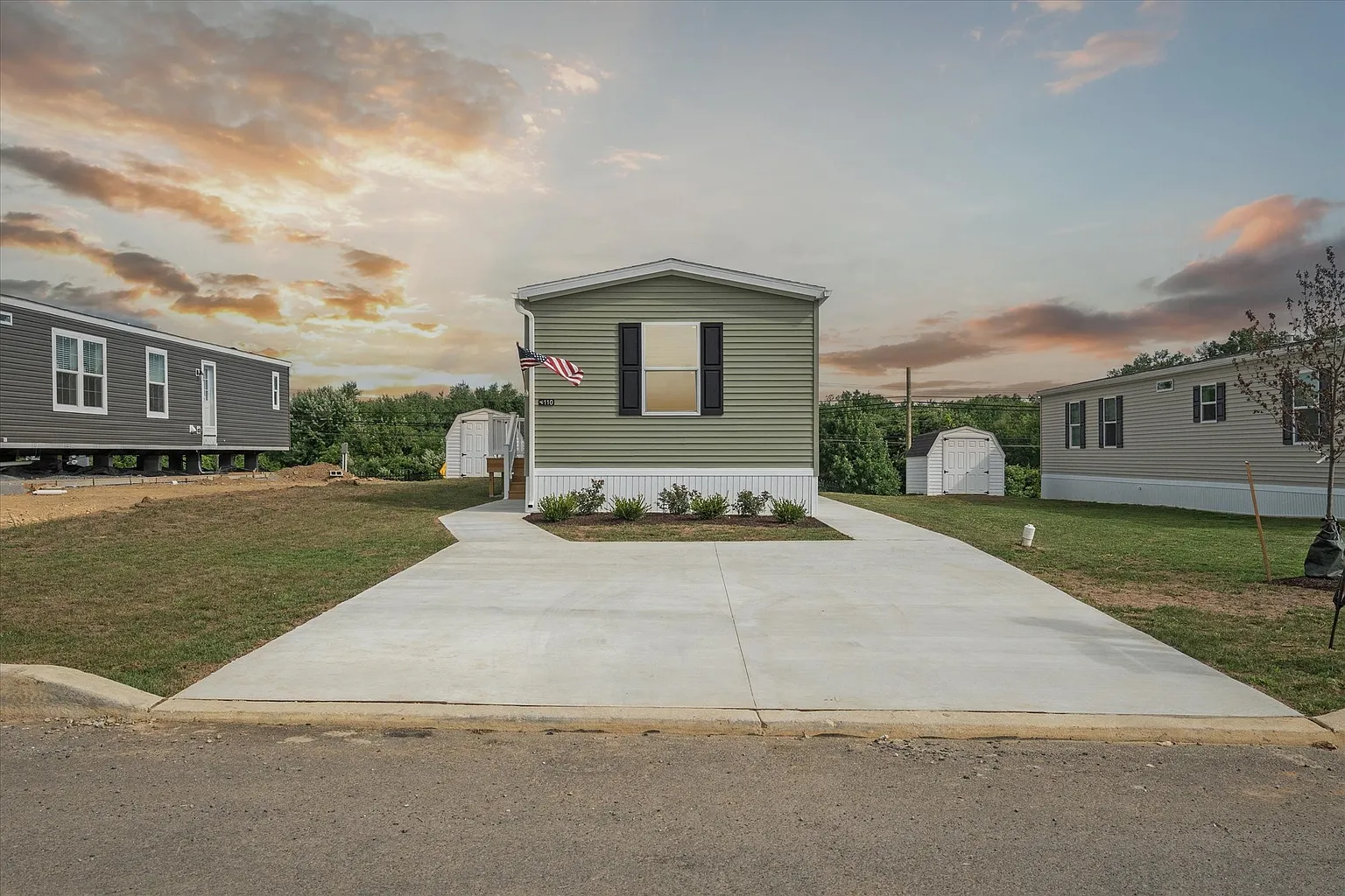 110 Sycamore Dr photo 1