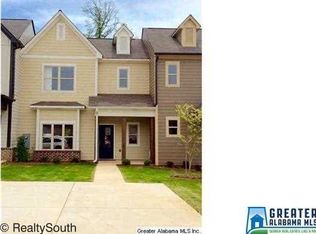 574 The Heights Ln, Calera, AL 35040