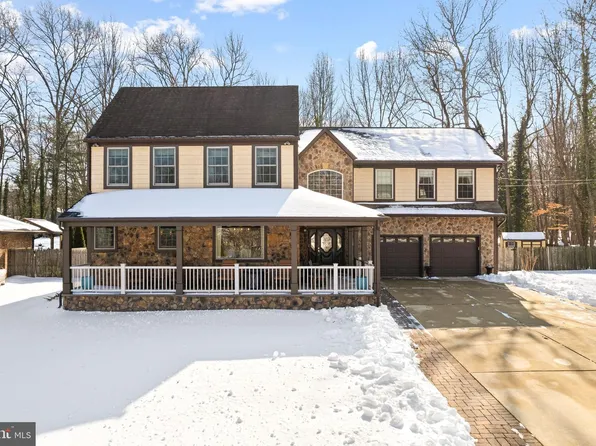 113 White Oak Rd, Cherry Hill, NJ 08034