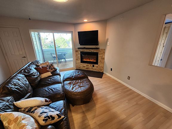 5th image of 33 S Boulder Cir APT 315