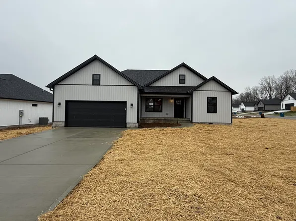 324 Pinehurst Way, Harrodsburg, KY 40330
