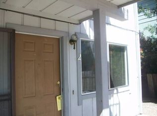 885 Lake Blvd APT 2, Redding, CA 96003