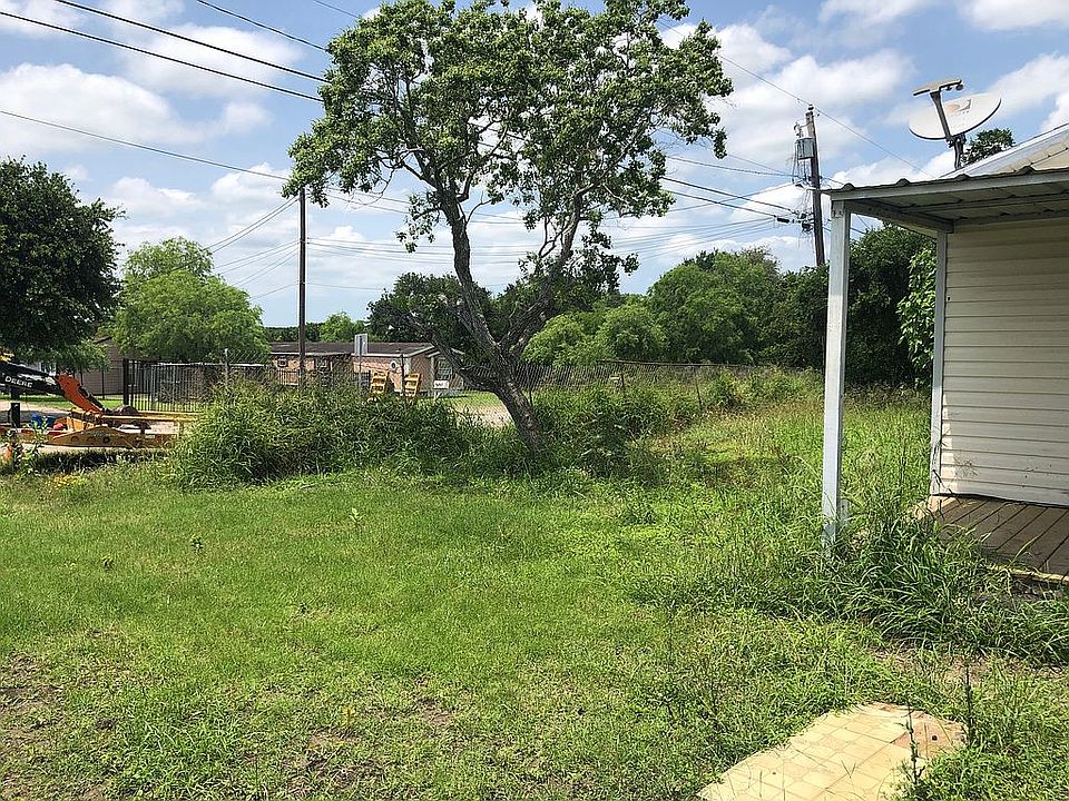 1st image of 5464 Riverview Dr
