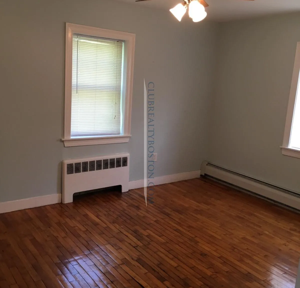 1 bed, 1.0 bath, 700 sqft, $2,000 — Photo 3