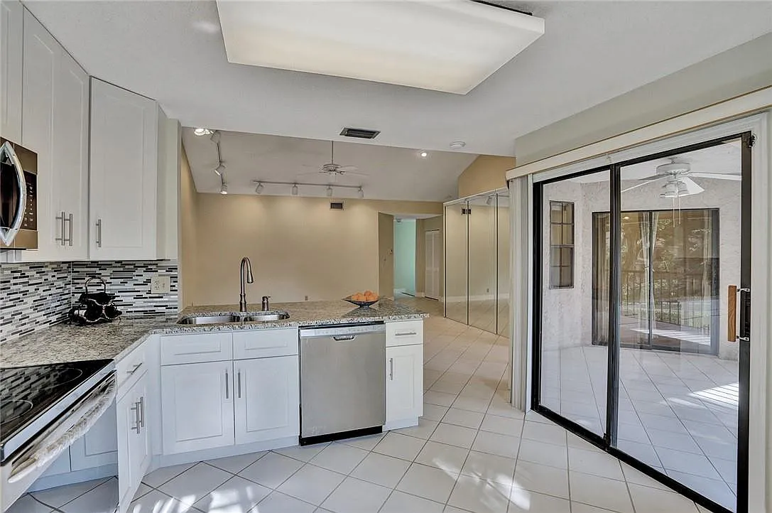 Building Photo - 6698 Montego Bay Blvd #D