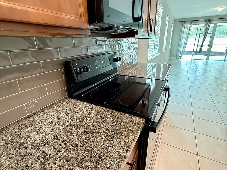 5162 Sawmill Point Way — Photo 10