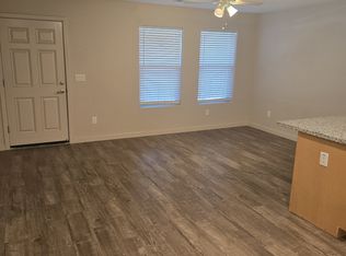 6635 24th St #6635, Sacramento, CA 95822