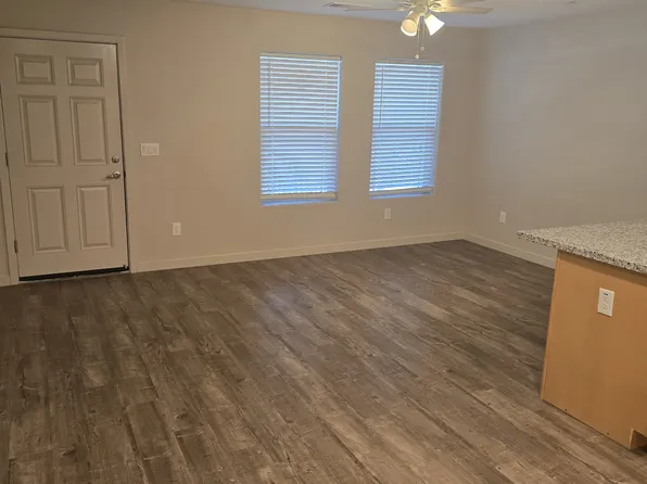 6635 24th St #6635, Sacramento, CA 95822