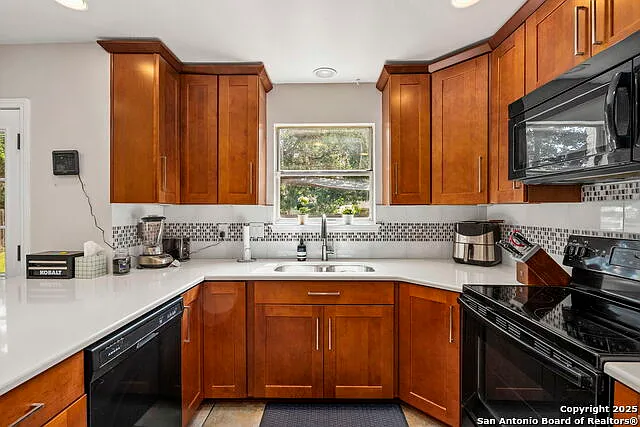 7306 Park West Dr — Photo 12