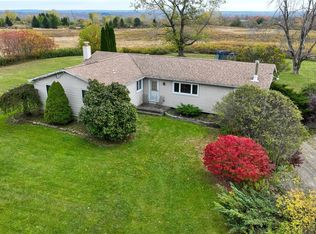 10801 Crump Rd, Holland, NY 14080