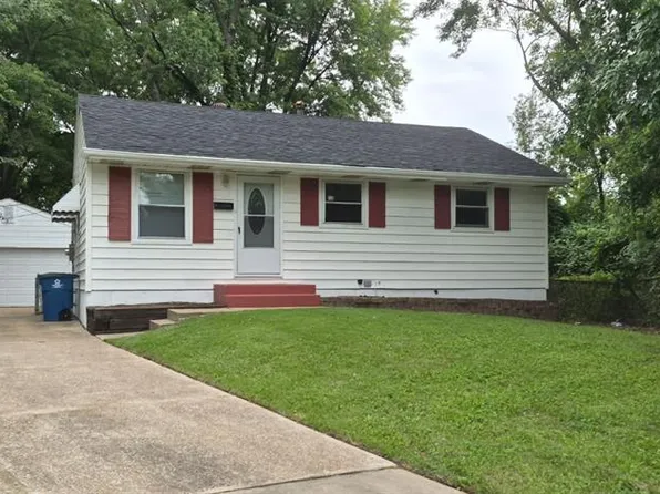 10605 Dunkeld Cir, Saint Louis, MO 63137