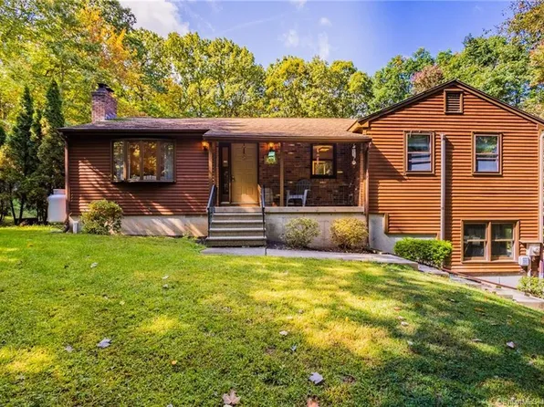 93 Miller Road, Burlington, CT 06013