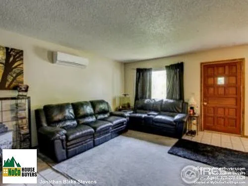 412 Orion Ct — Photo 2