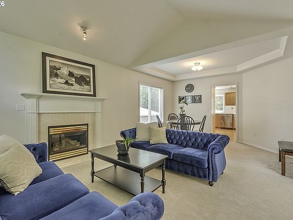 3rd image of 3114 SW Wilbard St