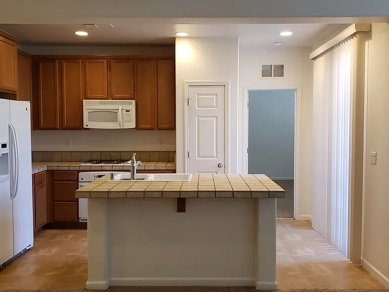 1840 Wind Ranch Rd #C — Photo 7