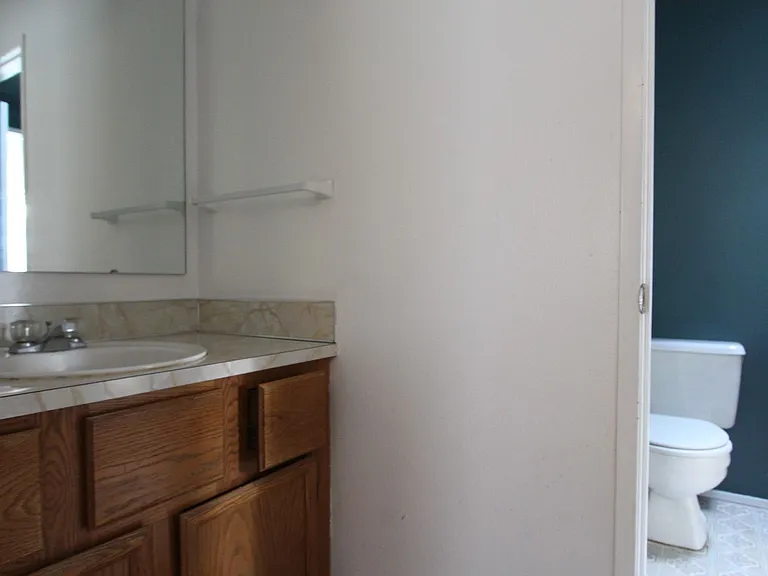 2019 C St SE — Photo 12