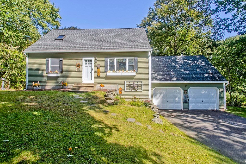 44 Mountain View Dr, Belchertown, MA 01007 | Zillow