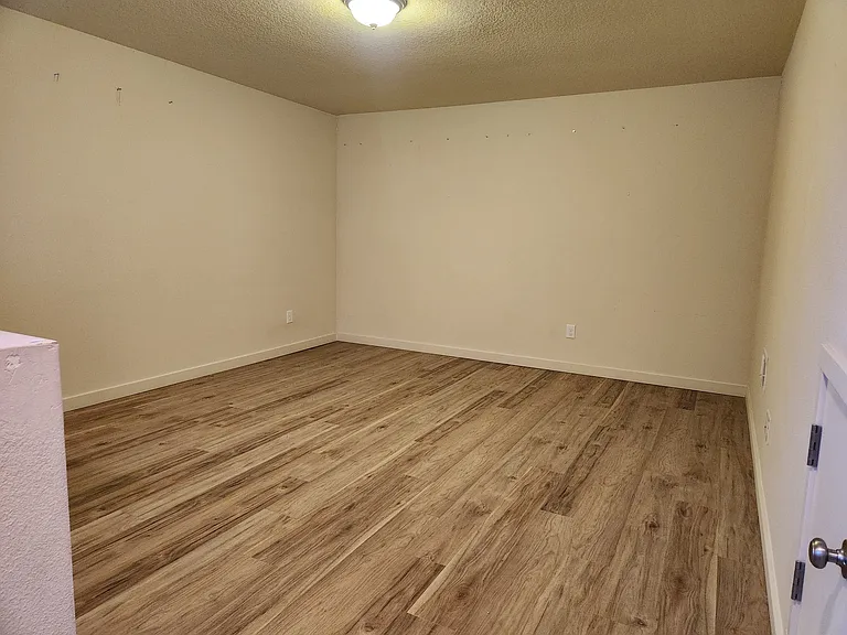 3rd floor studio. Can serve as a 4th bedroom, office, or a flex room
