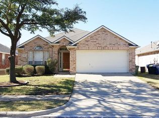 7121 Hillshire Ln, Sachse, TX 75048