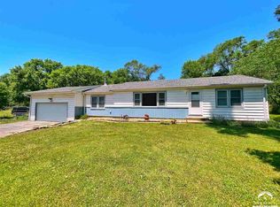 1620 NW 35th St, Topeka, KS 66618