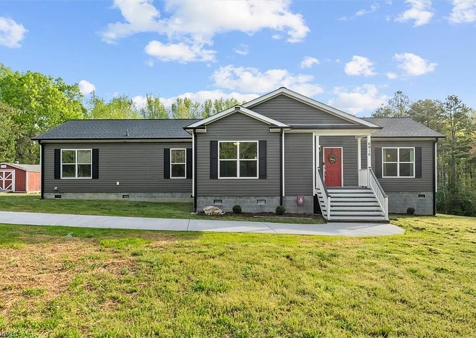 1st image of 6916 Lawrence Farm Ln