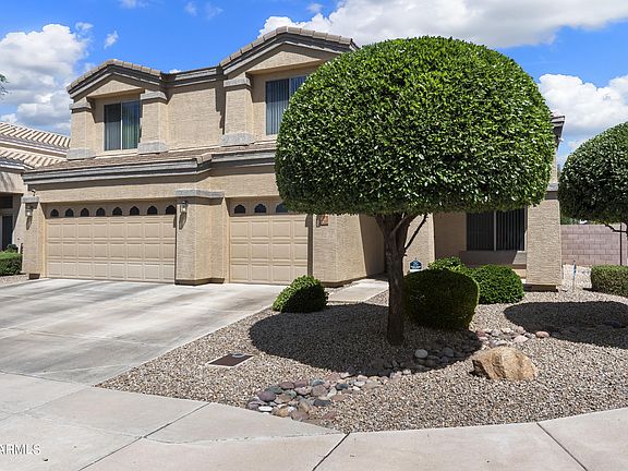2nd image of 10514 W COCOPAH Street