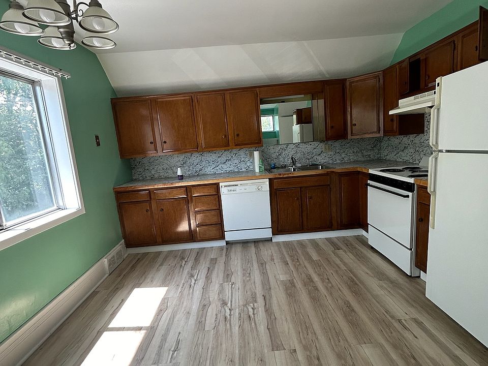 1st image of 1619 Court St #2