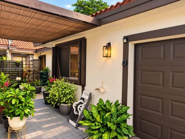 7129 Mimosa Way, Tamarac, FL 33321