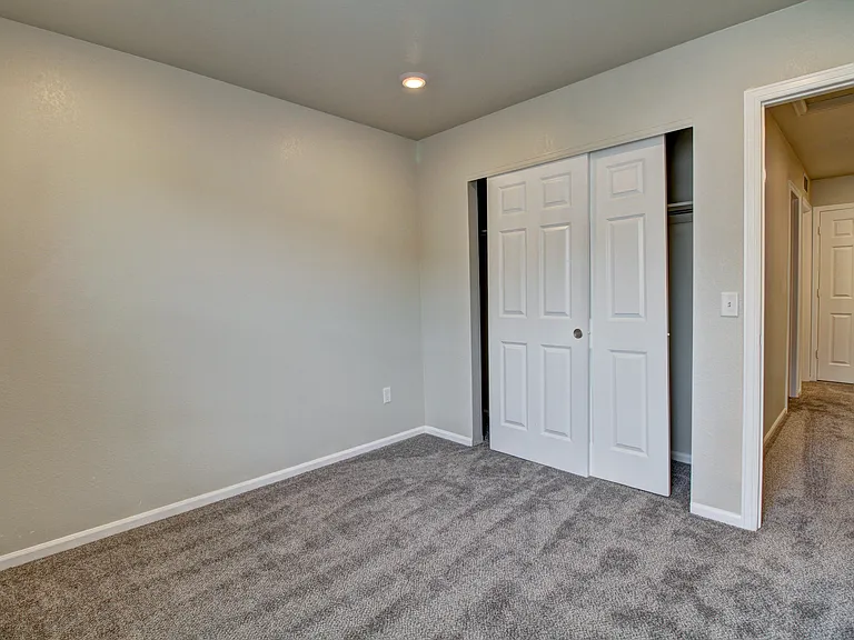 13811 Vispo Way — Photo 12