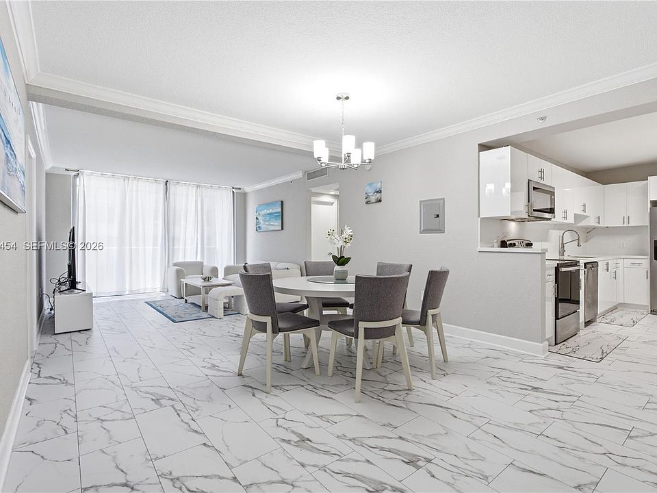 1st image of 401 69th St APT 313