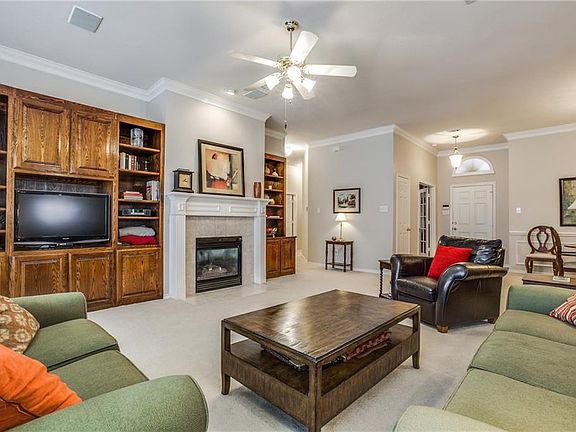 4th image of 6601 Forest Park Dr