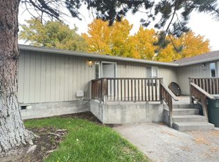 63 & 65 NE 7th St, Madras, OR 97741