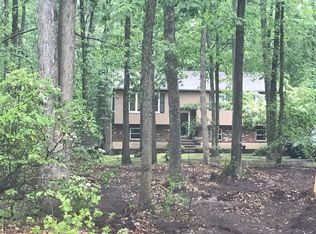 909 Old Indian Mills Rd, Tabernacle, NJ 08088