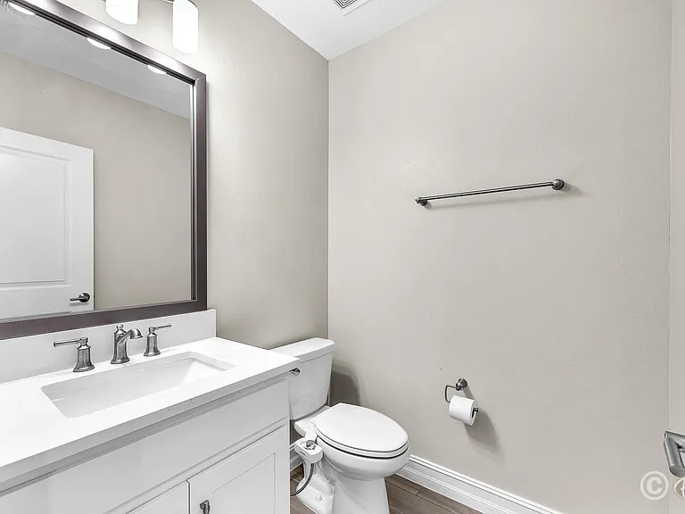5351 Bridge St #16 — Photo 22
