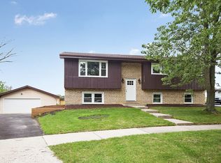 14505 S 135th Ave, Lockport, IL 60441