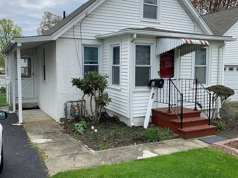 42 Whalley Ave — Photo 16
