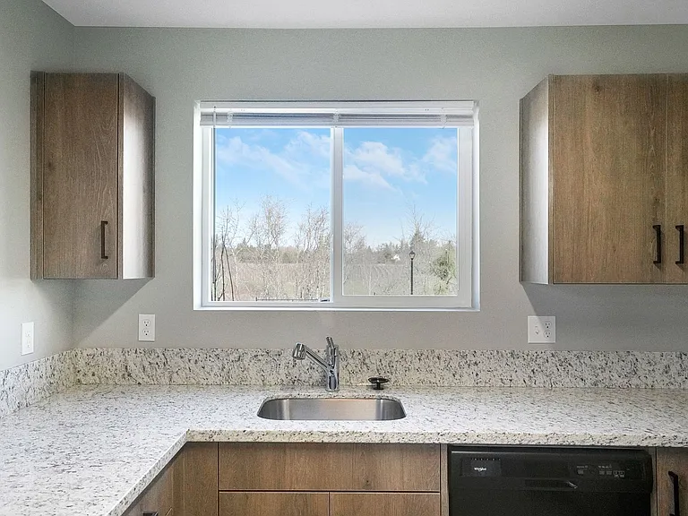 354 S 8th St #13 — Photo 24