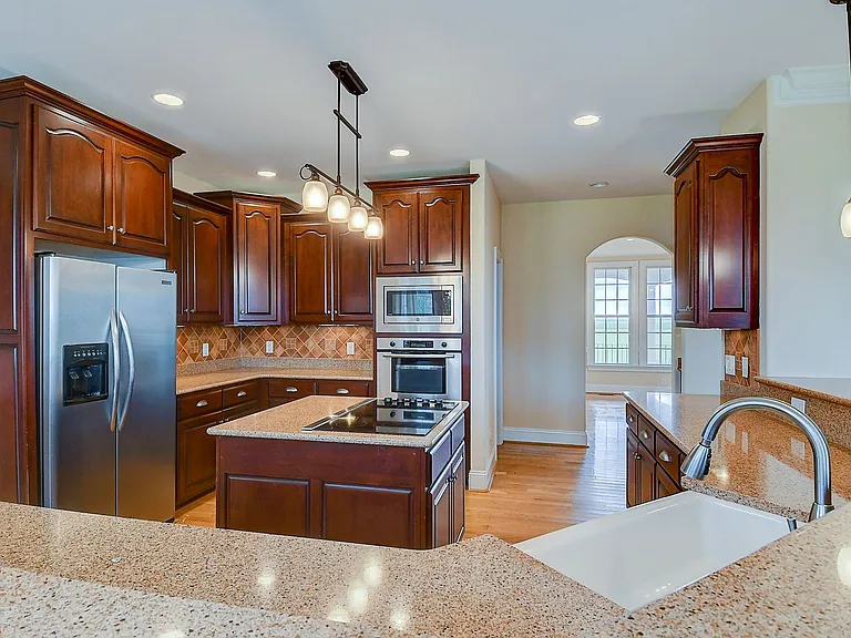 1904 Long Ridge Rd — Photo 27