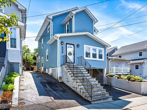 3rd image of 534 White St
