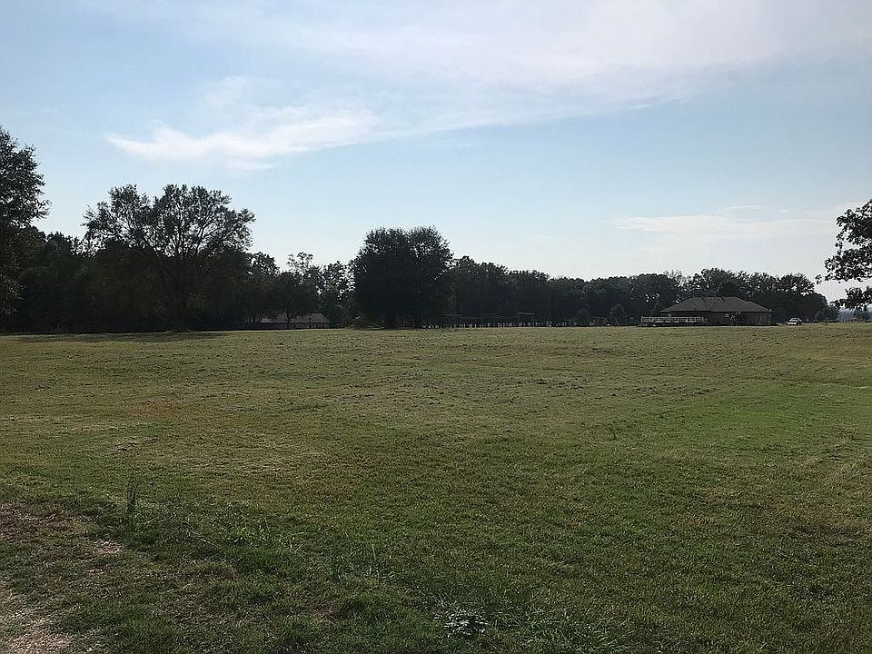 1st image of 289 Jaybird Ln